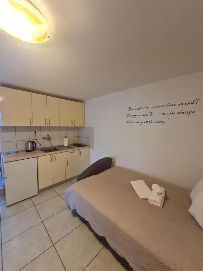 Mellon Apartments Zaton  Екстериор снимка